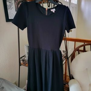 Black LuLaRoe Amelia dress size M